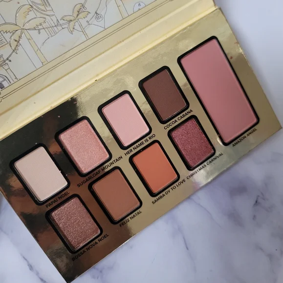 Too Faced Christmas Around the World - Picture 4 of 4